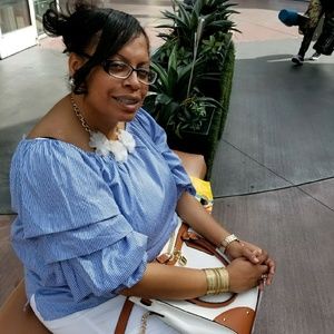 Meet your Posher, Nichole